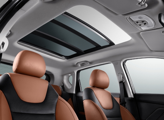 爱让我们在一起 绅宝X35上市一周年